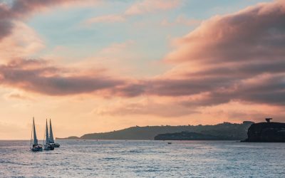 El sector náutico promueve la náutica de recreo en una travesía tripulada por nueve mujeres profesionales a través del ‘Camino de Santiago en vela’